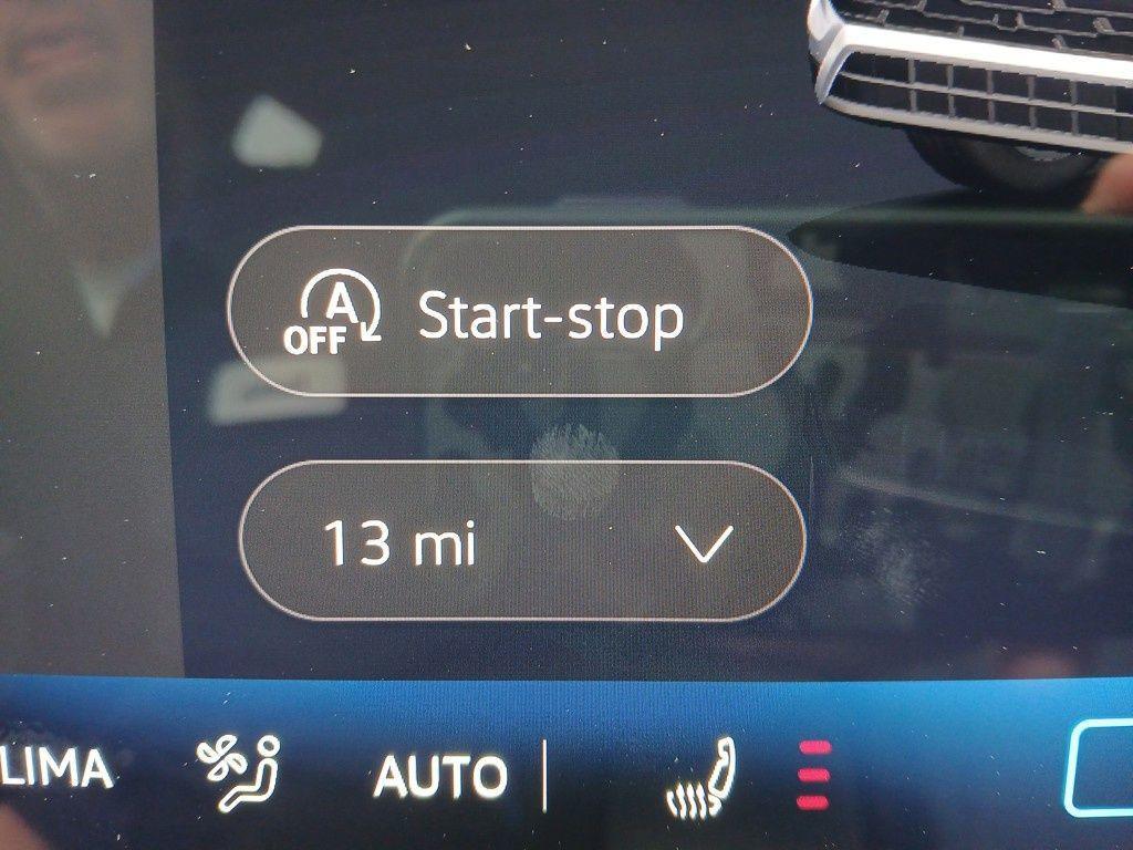 new 2025 Volkswagen Tiguan car, priced at $38,395