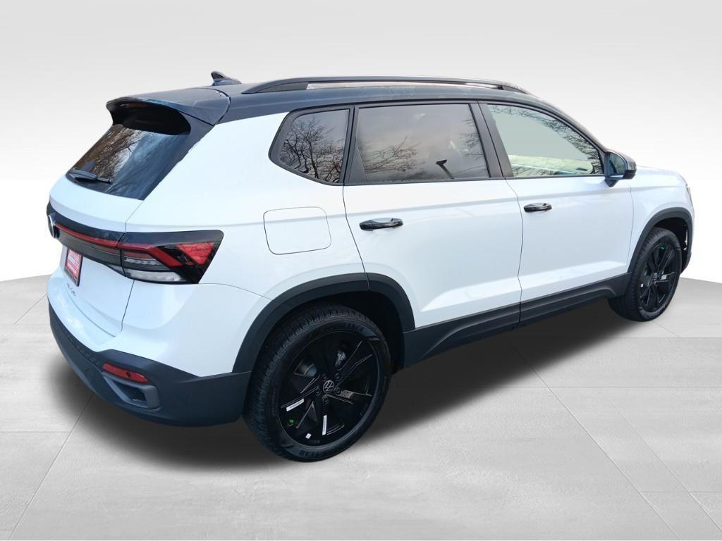new 2025 Volkswagen Taos car, priced at $30,500