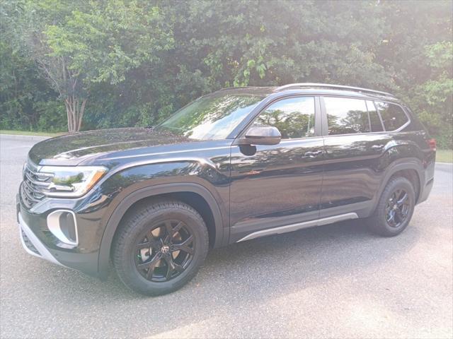 new 2024 Volkswagen Atlas car, priced at $43,507