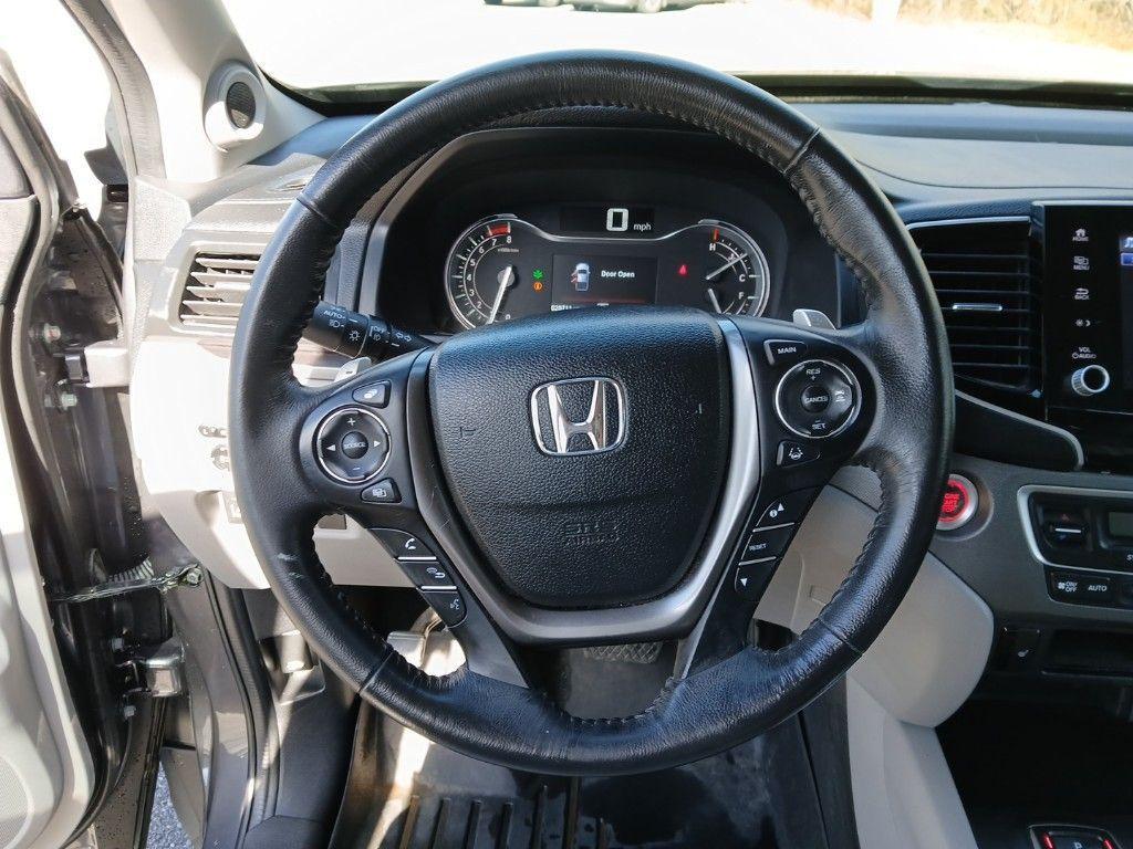 used 2022 Honda Ridgeline car, priced at $33,995