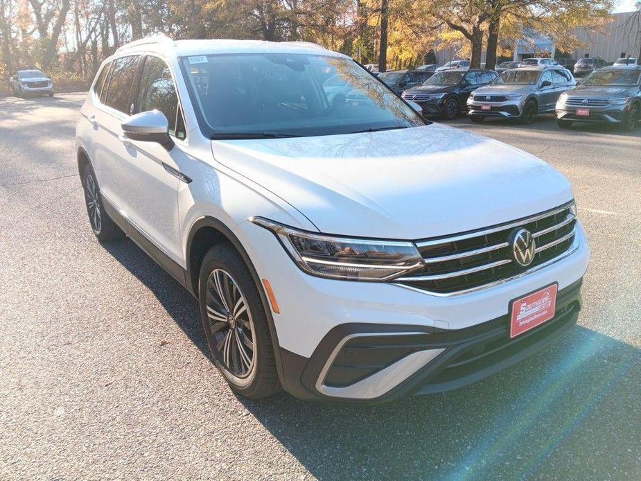 new 2024 Volkswagen Tiguan car, priced at $30,949