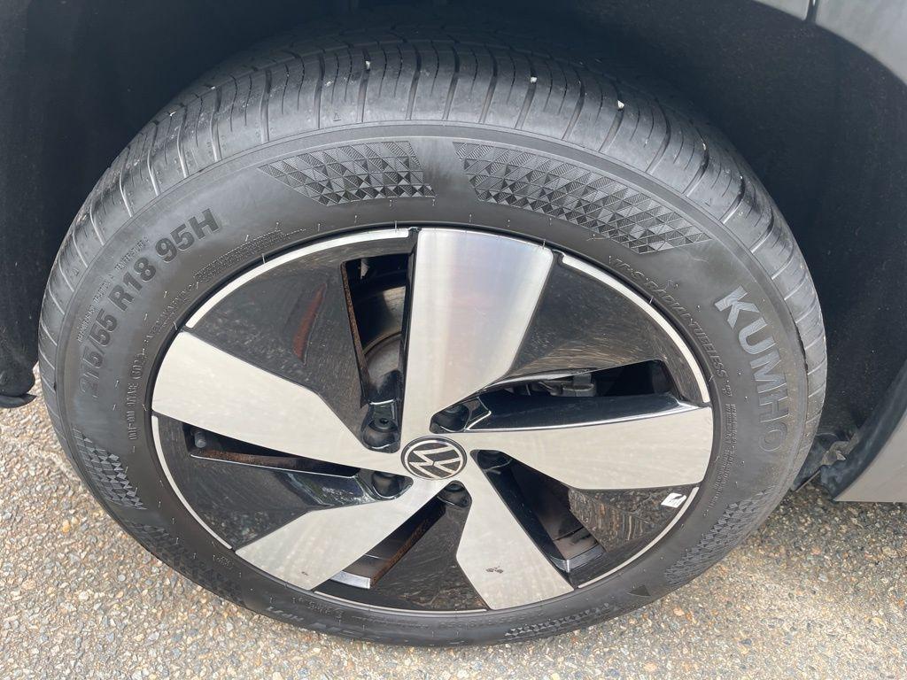 used 2024 Volkswagen Taos car, priced at $23,000