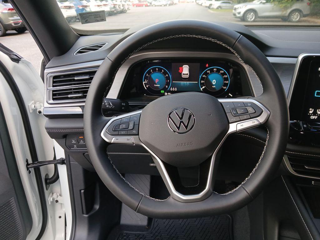 new 2026 Volkswagen Atlas Cross Sport car, priced at $41,762