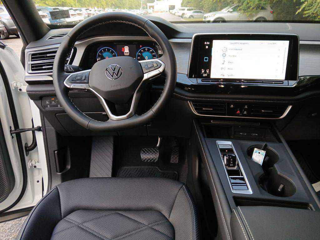 new 2026 Volkswagen Atlas Cross Sport car, priced at $41,762