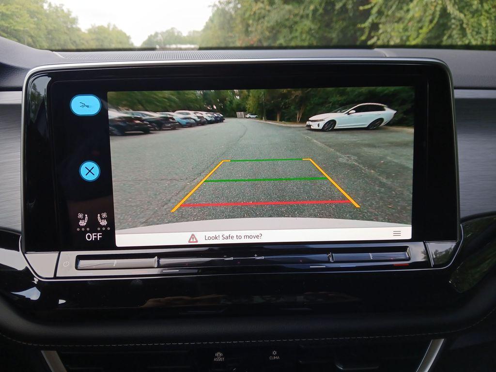 new 2026 Volkswagen Atlas Cross Sport car, priced at $41,762