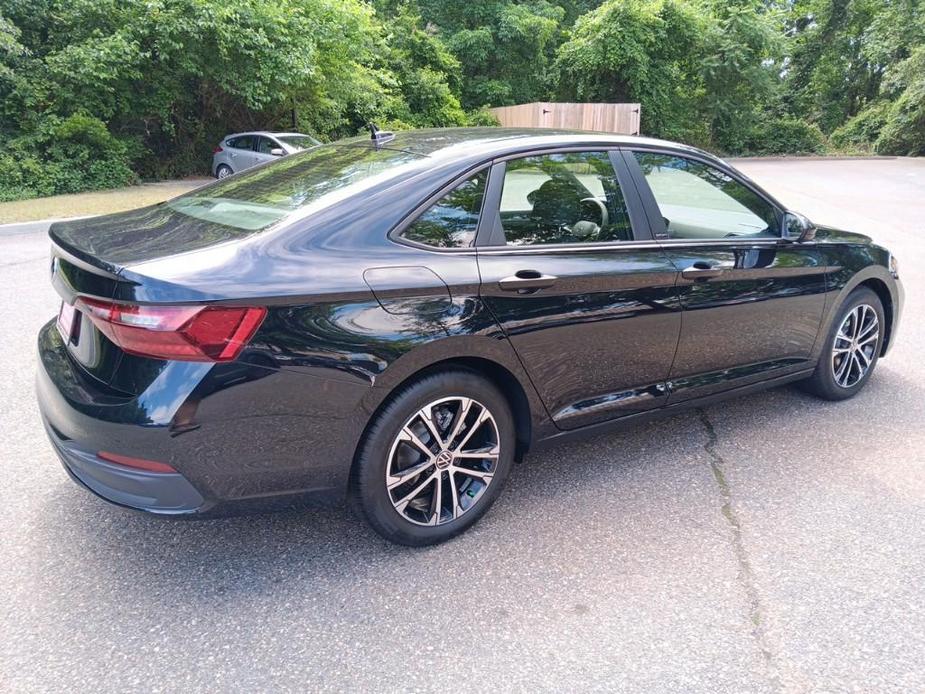 new 2024 Volkswagen Jetta car, priced at $23,303