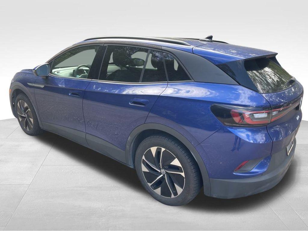 used 2022 Volkswagen ID.4 car, priced at $21,169