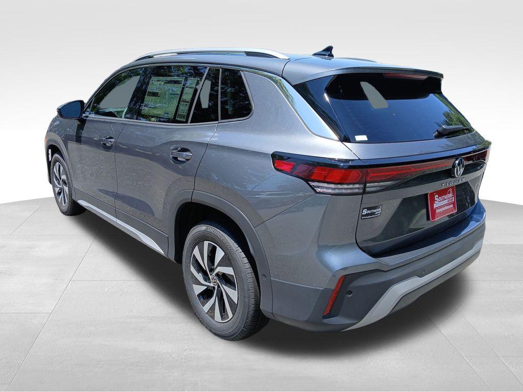 new 2025 Volkswagen Tiguan car, priced at $29,765