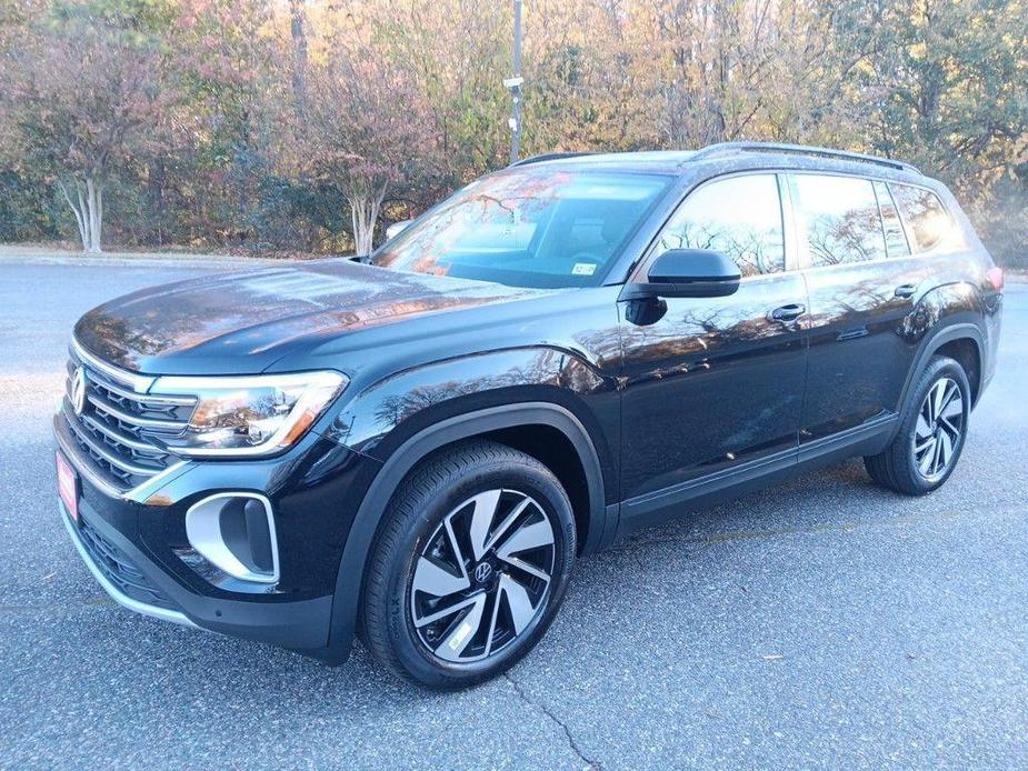 new 2025 Volkswagen Atlas car, priced at $44,750