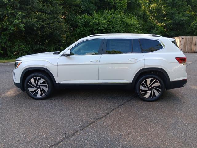 new 2024 Volkswagen Atlas car, priced at $46,121