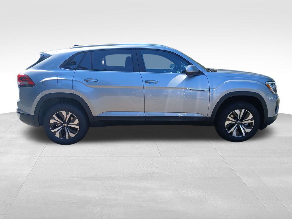 new 2026 Volkswagen Atlas Cross Sport car, priced at $41,307
