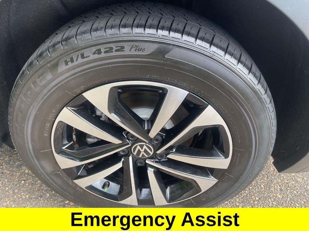 used 2023 Volkswagen Tiguan car, priced at $23,221