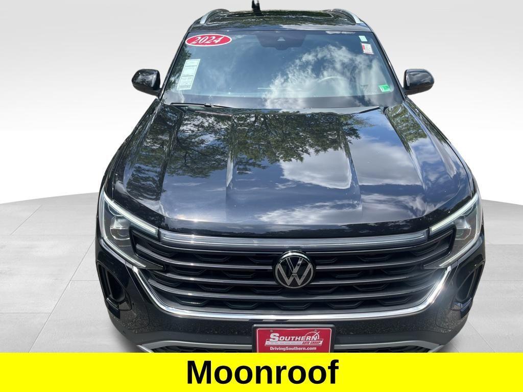 used 2024 Volkswagen Atlas Cross Sport car, priced at $35,995