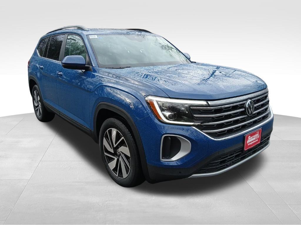 new 2025 Volkswagen Atlas car, priced at $44,593
