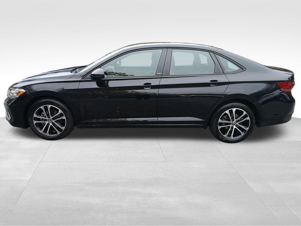 used 2024 Volkswagen Jetta car, priced at $20,650