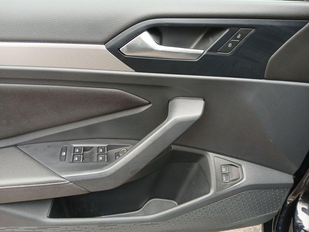 used 2024 Volkswagen Jetta car, priced at $20,650