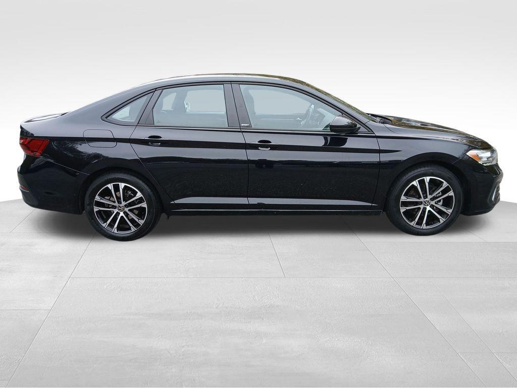 used 2024 Volkswagen Jetta car, priced at $20,650