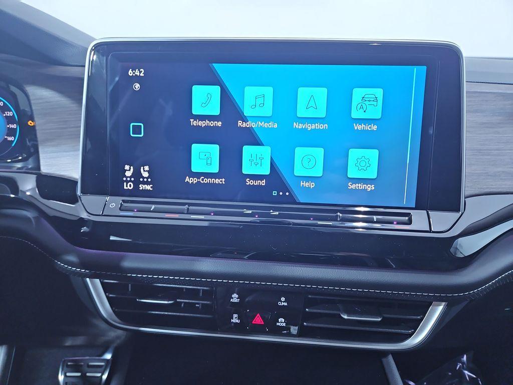 new 2026 Volkswagen Atlas car, priced at $56,198