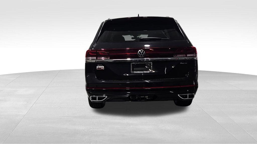 new 2026 Volkswagen Atlas car, priced at $56,198
