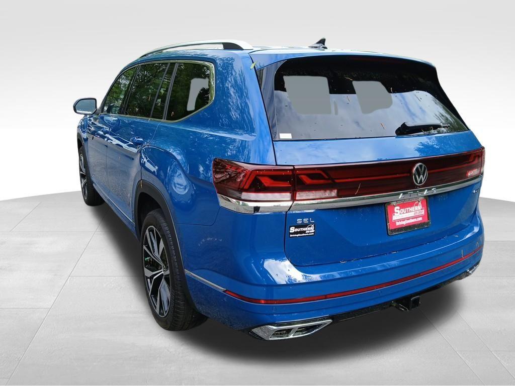new 2025 Volkswagen Atlas car, priced at $51,825