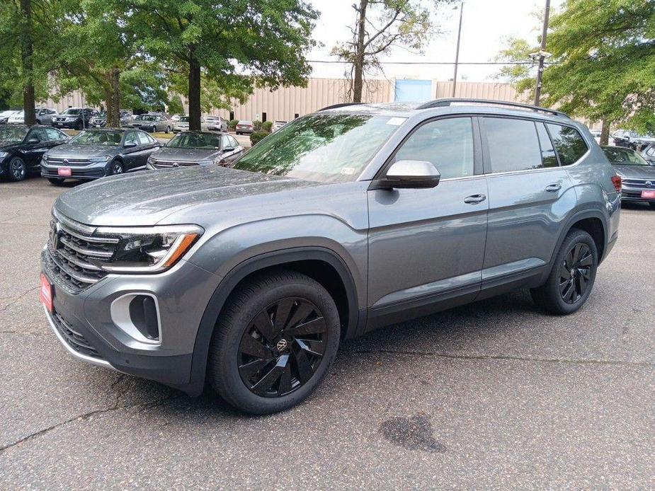 new 2024 Volkswagen Atlas car, priced at $42,183