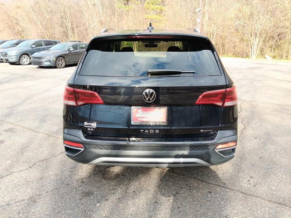 new 2024 Volkswagen Taos car, priced at $29,224
