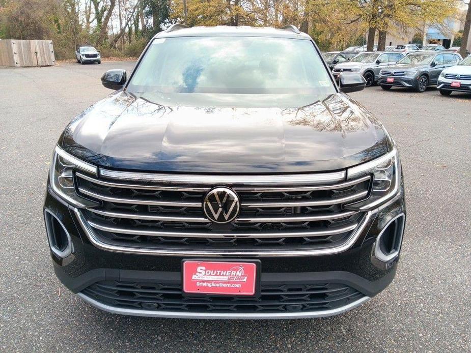 new 2025 Volkswagen Atlas car, priced at $37,750