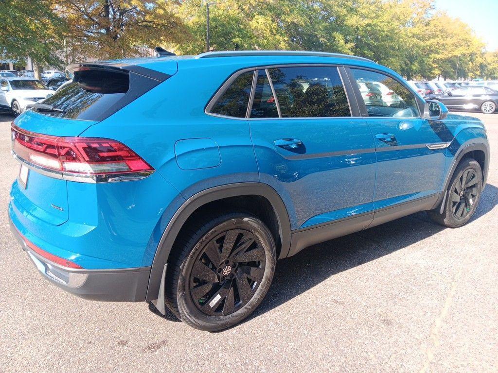 new 2025 Volkswagen Atlas Cross Sport car, priced at $46,373