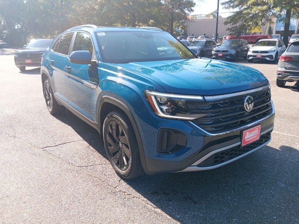 new 2025 Volkswagen Atlas Cross Sport car, priced at $46,373