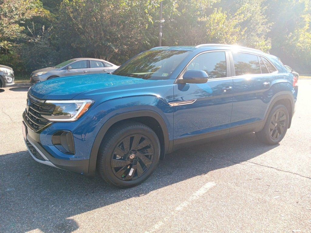 new 2025 Volkswagen Atlas Cross Sport car, priced at $46,373