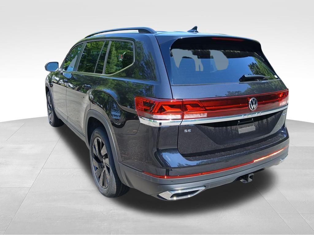 new 2025 Volkswagen Atlas car, priced at $44,649