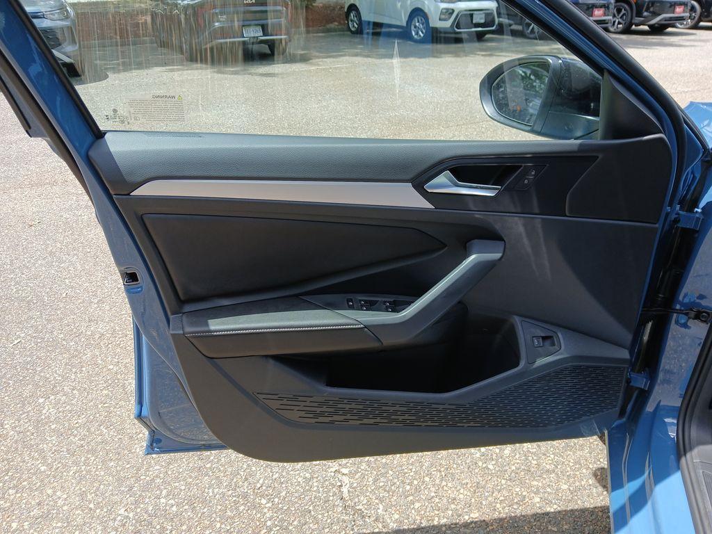 new 2025 Volkswagen Jetta car, priced at $25,292