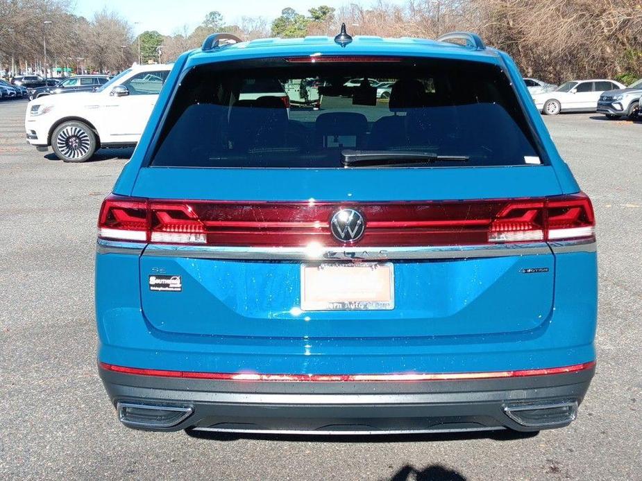 new 2025 Volkswagen Atlas car, priced at $39,664