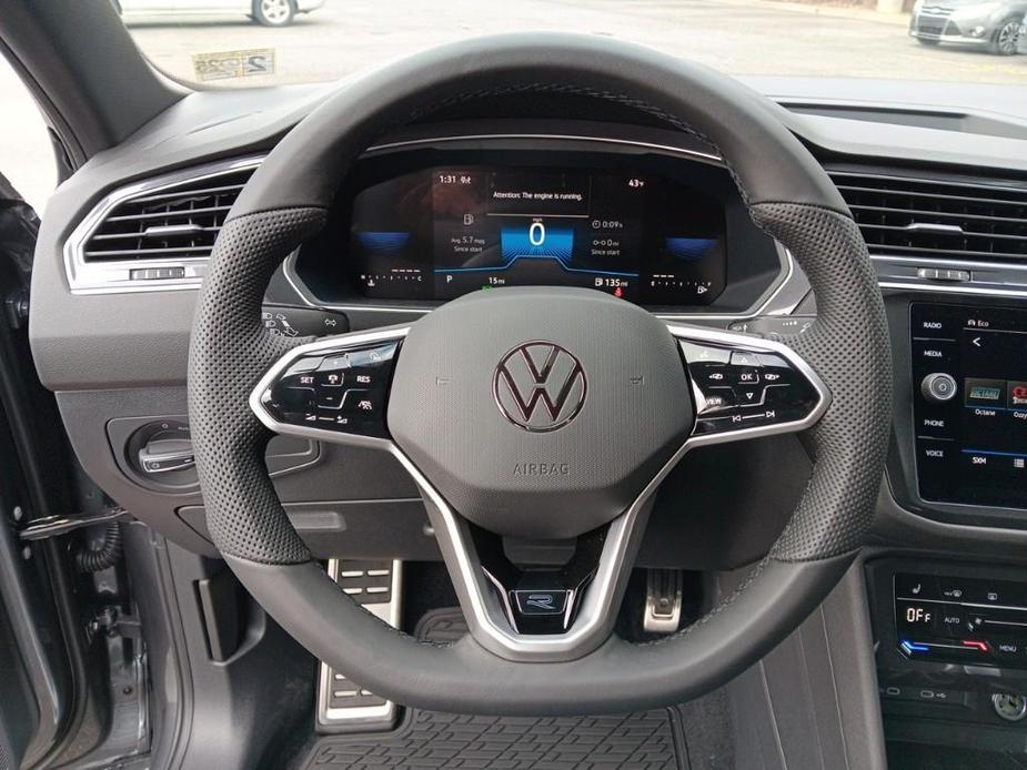 new 2024 Volkswagen Tiguan car, priced at $35,688