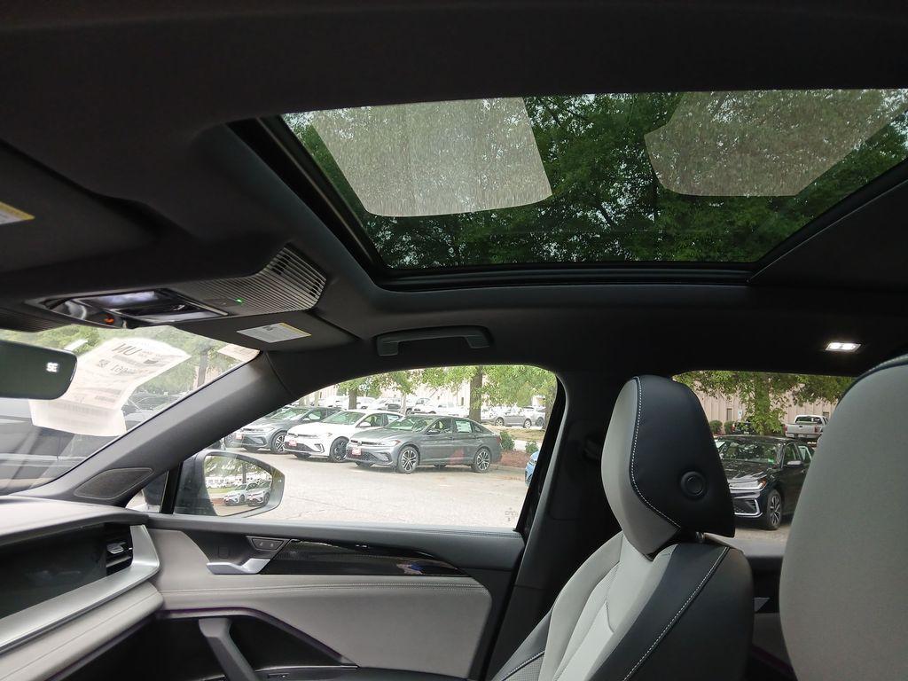 new 2026 Volkswagen Tiguan car, priced at $39,837