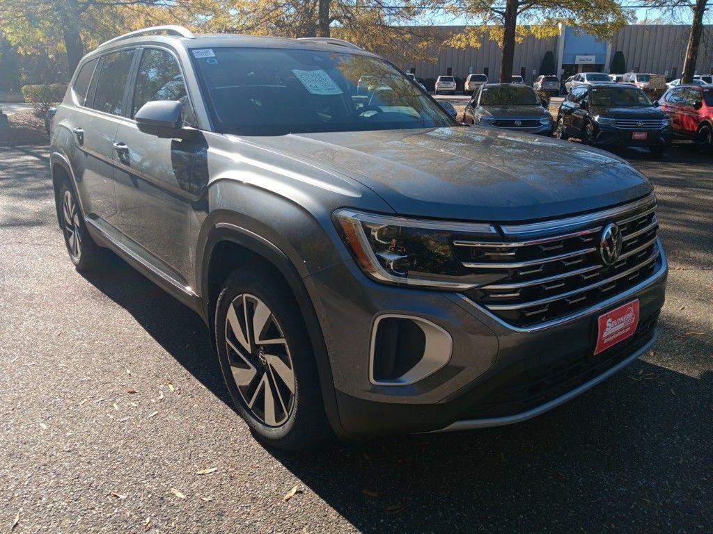 new 2025 Volkswagen Atlas car, priced at $48,200