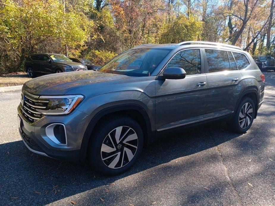 new 2025 Volkswagen Atlas car, priced at $48,200