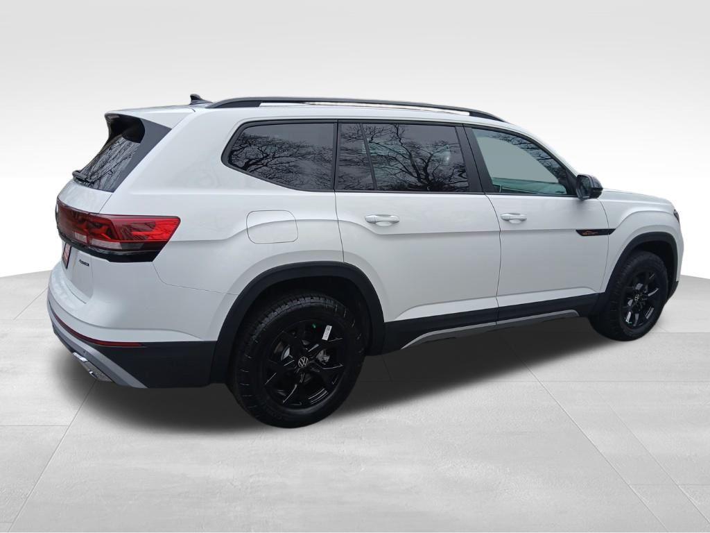 new 2025 Volkswagen Atlas car, priced at $45,834