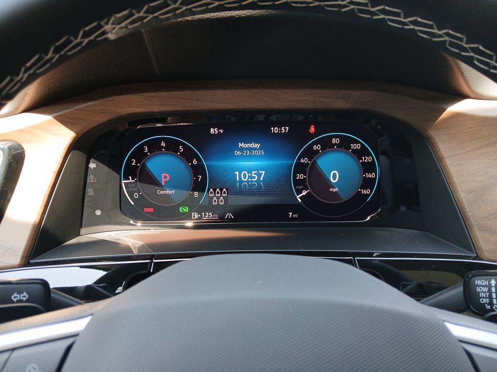 new 2025 Volkswagen Atlas car, priced at $40,061