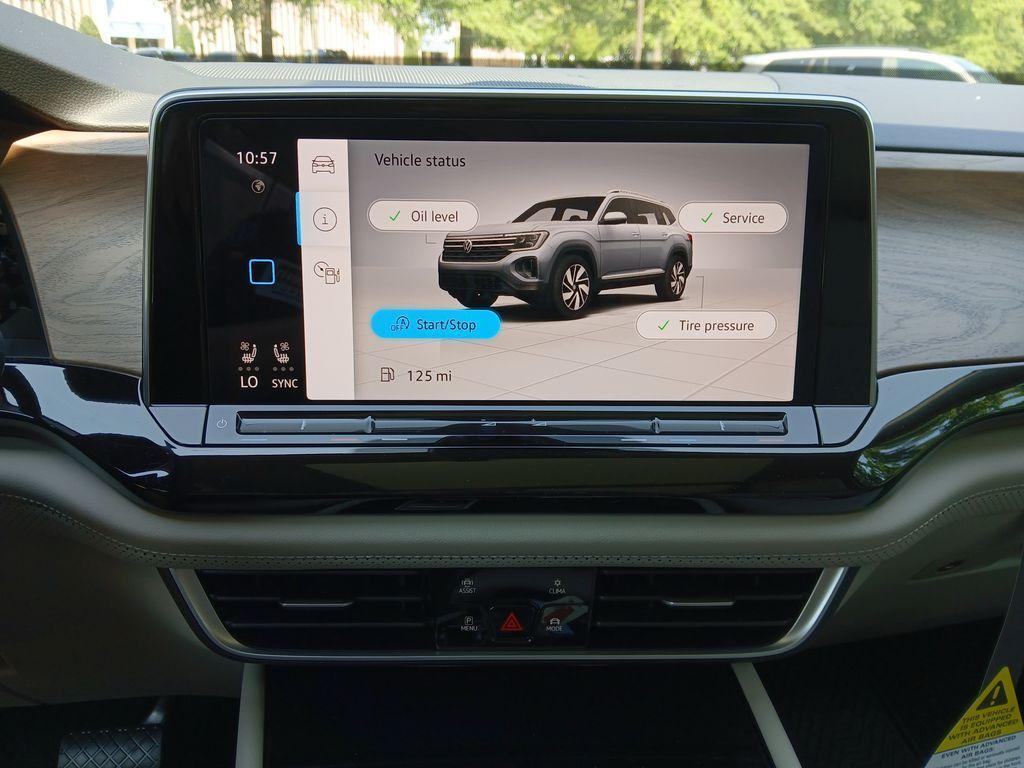 new 2025 Volkswagen Atlas car, priced at $40,061