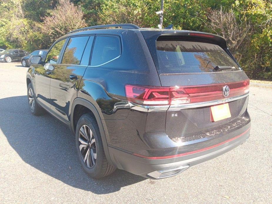 new 2025 Volkswagen Atlas car, priced at $37,990