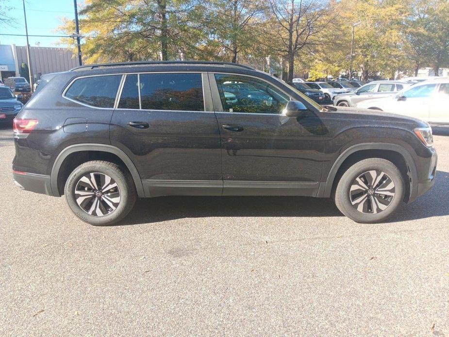 new 2025 Volkswagen Atlas car, priced at $37,990