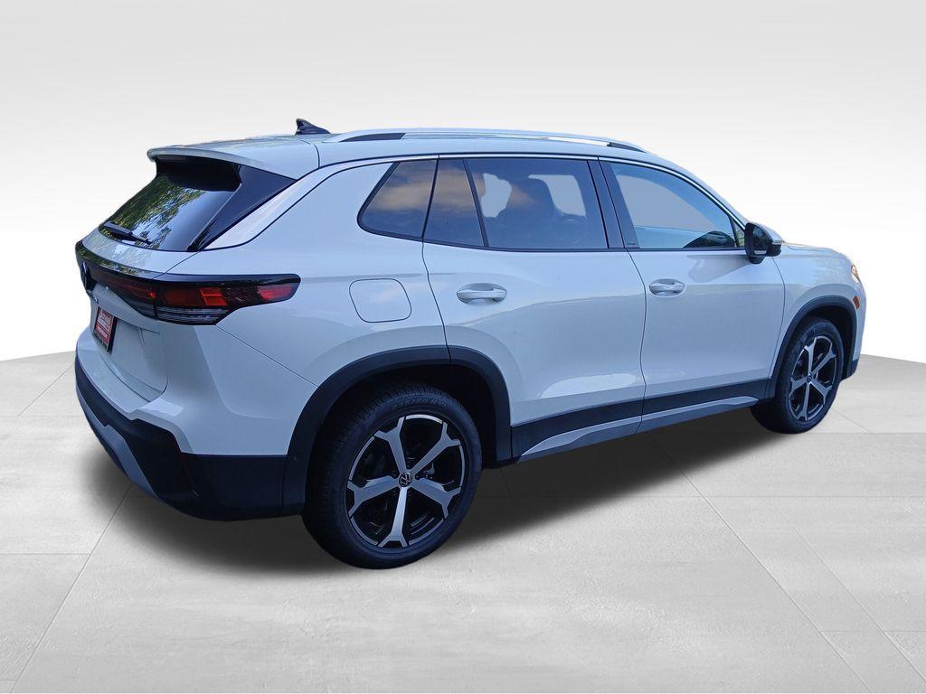 new 2025 Volkswagen Tiguan car, priced at $31,334