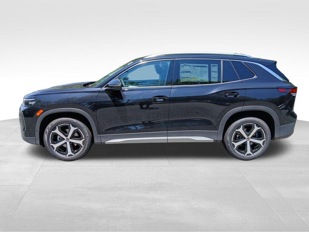 new 2025 Volkswagen Tiguan car, priced at $33,634