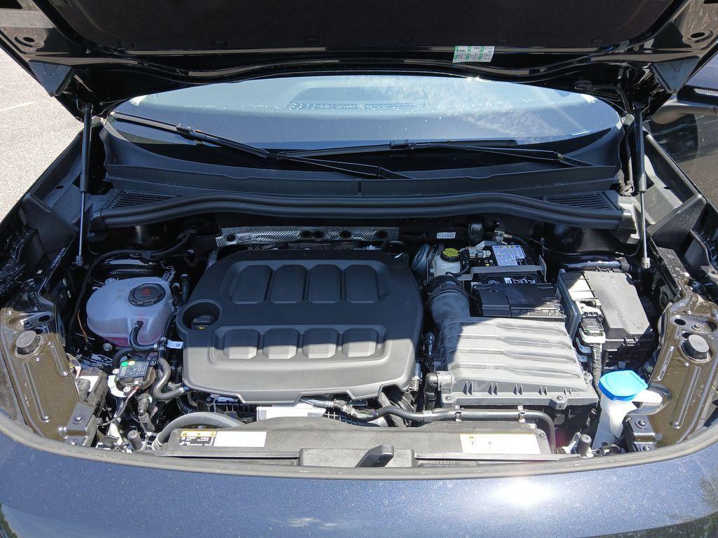 new 2025 Volkswagen Tiguan car, priced at $31,334