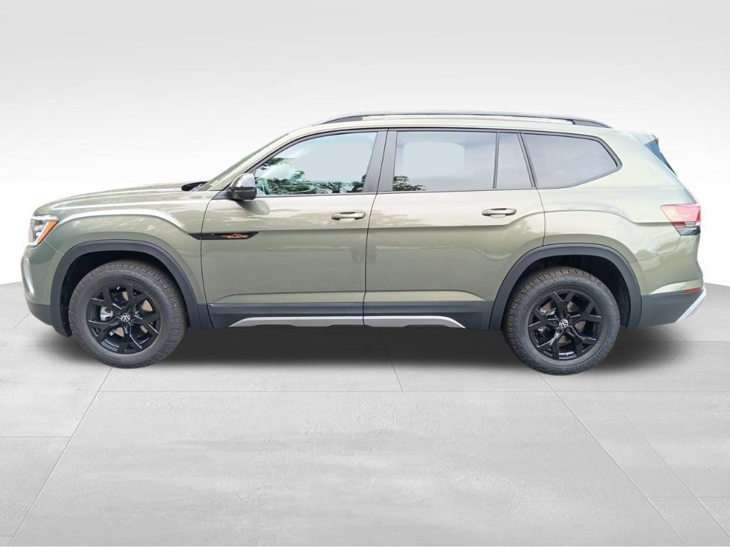 used 2025 Volkswagen Atlas car, priced at $43,995