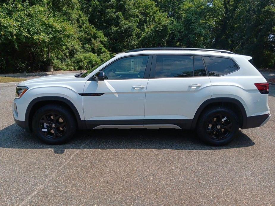 new 2024 Volkswagen Atlas car, priced at $47,907