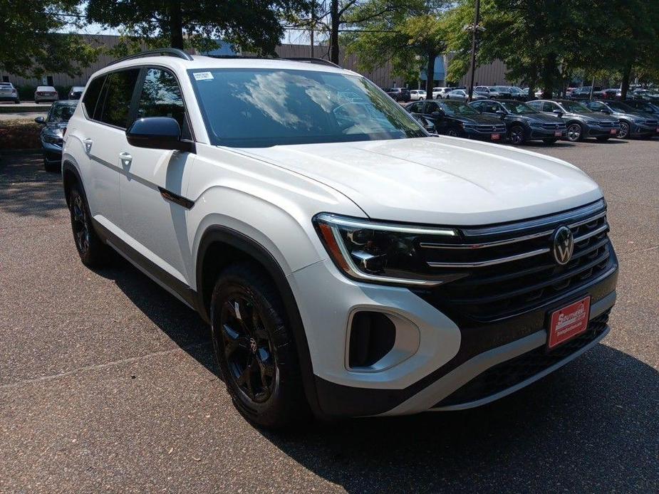 new 2024 Volkswagen Atlas car, priced at $47,907