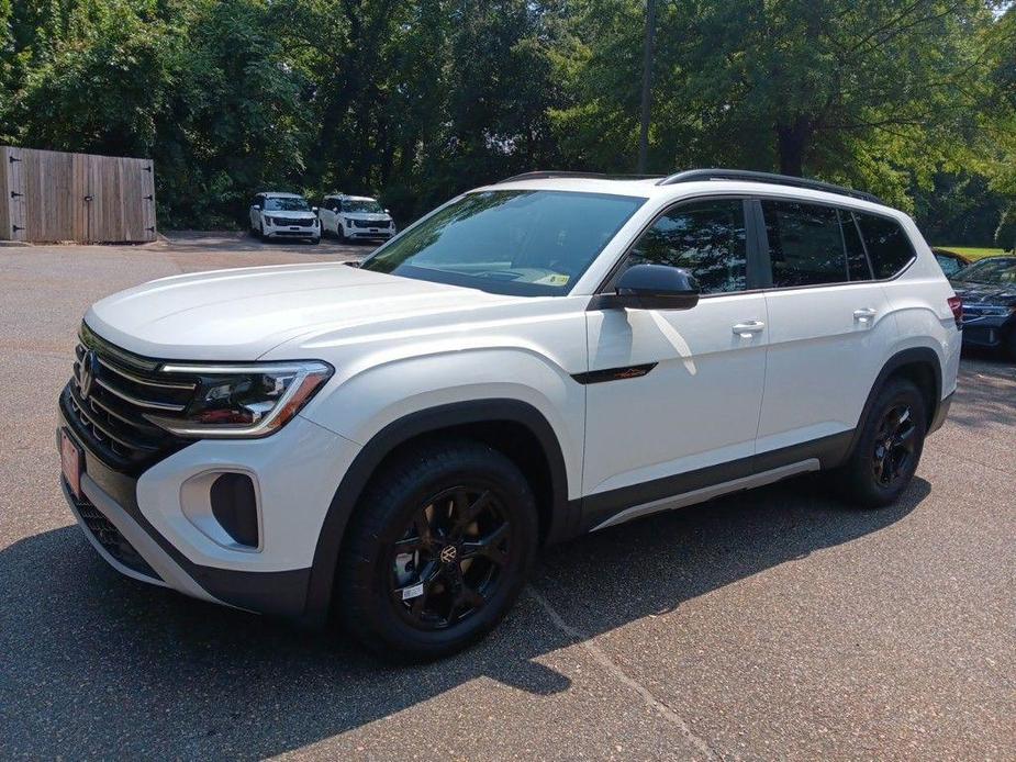 new 2024 Volkswagen Atlas car, priced at $47,907