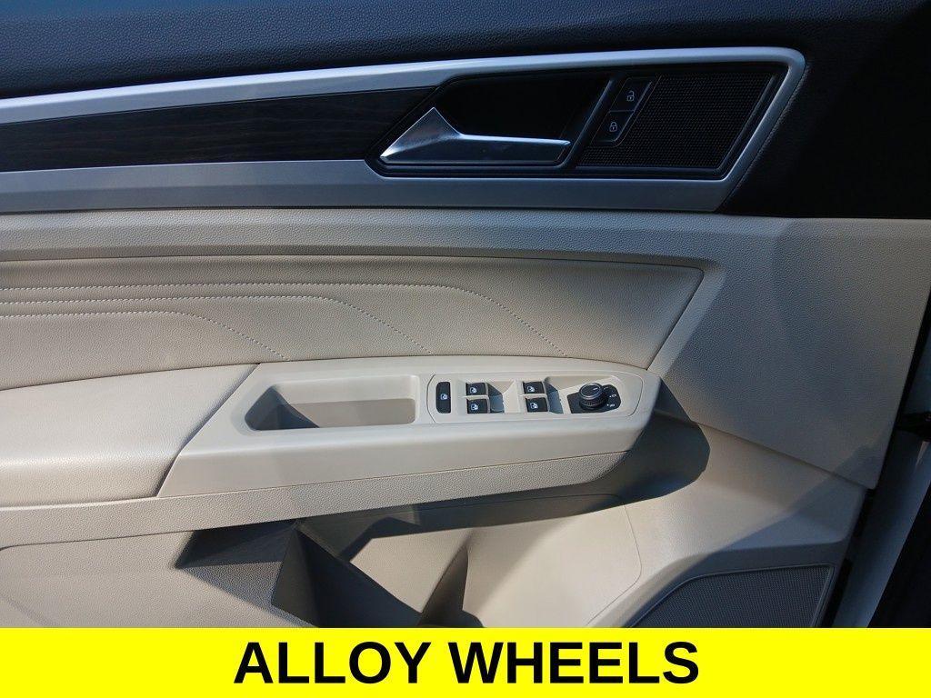 used 2023 Volkswagen Atlas car, priced at $30,699